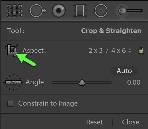 use the aspect ratio tool to draw the crop on your image